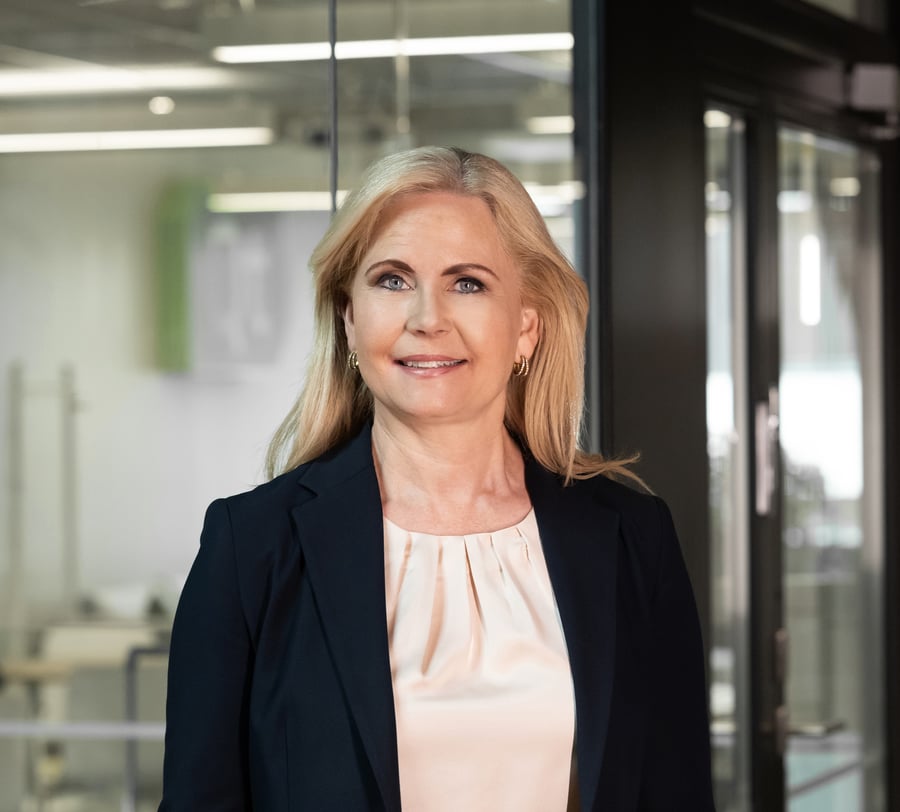 Qt_Karin_Schreil