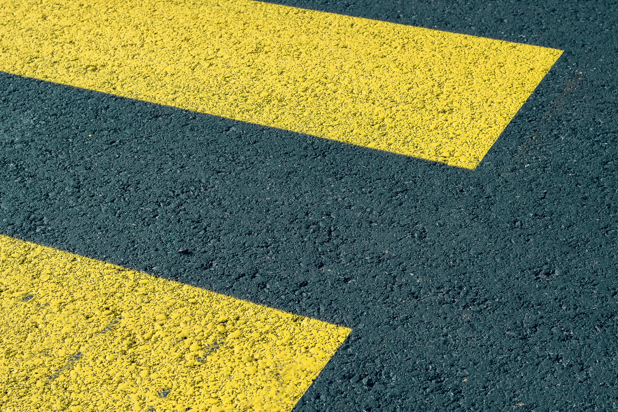 yellow_marks_on_street_adobestock_388763555.jpg